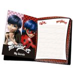 Ladybug-Agenda-de-Maquillaje_2