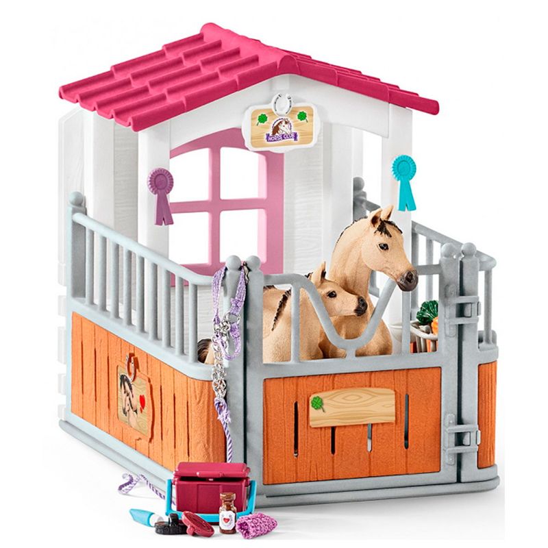 Figuras-Cuadra-con-Caballos-Arabes-y-Cuidadora_2