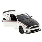 Ford-Mustang-Street-Racer-Escala-1-24