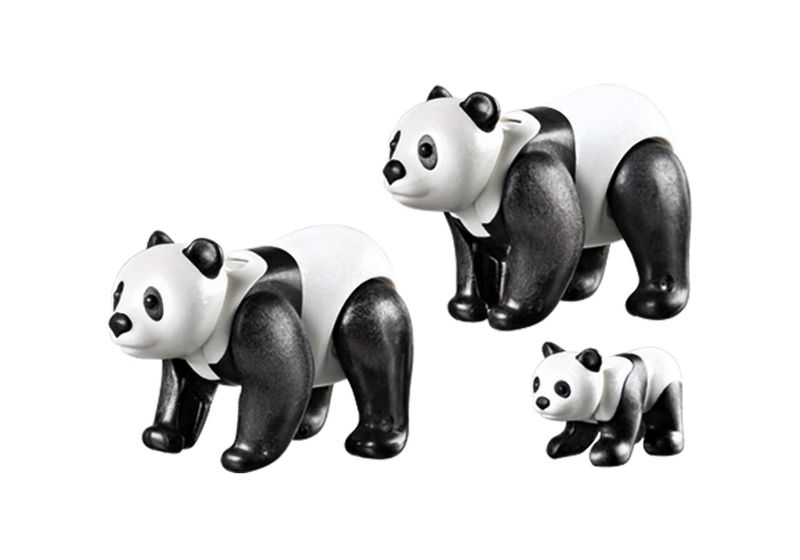 Playmobil-City-Life-Familia-de-Pandas_1