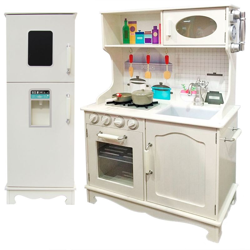 Cocina-Vintage-con-Nevera-y-Complementos