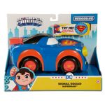 DC-Vehiculo-Linterna-Superman_1