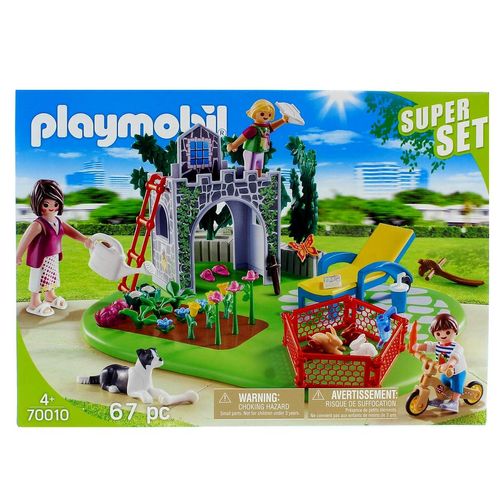 Playmobil Country SuperSet Familia en el Jardín