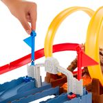 Hot-Wheels-Mario-Kart-Pista-Castillo-Caos-Bowser_2