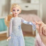 Frozen-2-Muñeca-Elsa-Descubrimiento-Magico_1