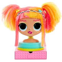 LOL OMG Busto Styling Head Neonlicious