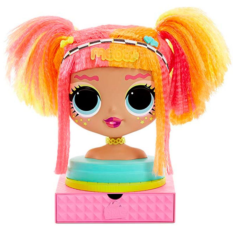 LOL-OMG-Busto-Styling-Head-Neonlicious