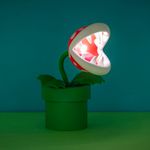 Super-Mario-Lampara-Planta-Piraña_3