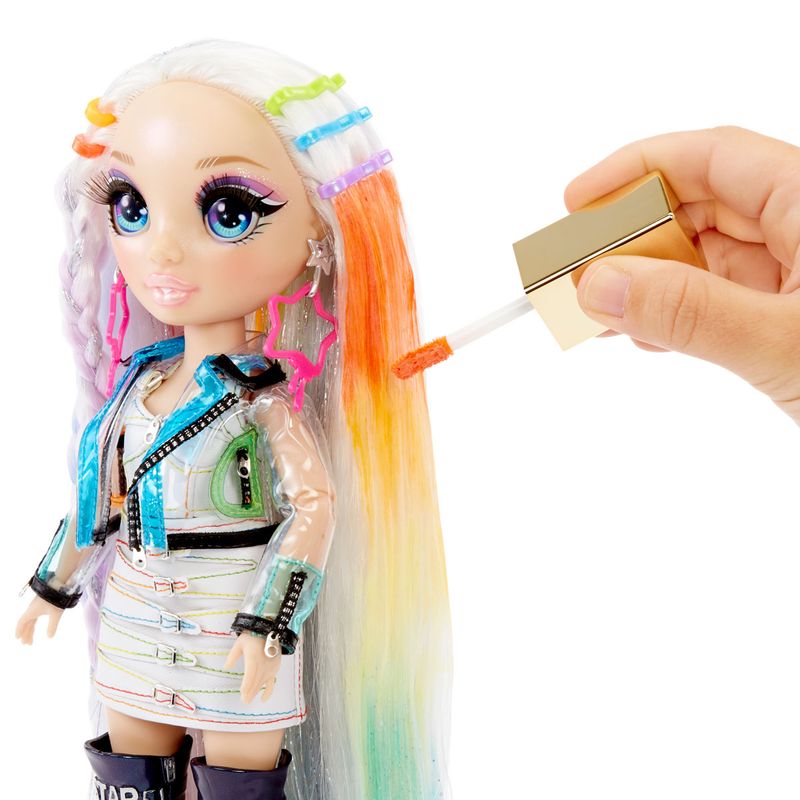 Rainbow-High-Hair-Studio_1