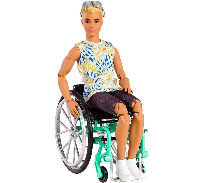 Barbie fashionista silla de ruedas online