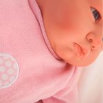 Berta-con-Manta-Rosa-Muñeca-Bebe_1
