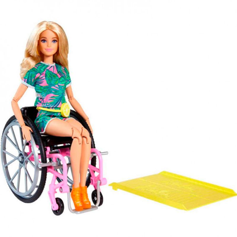 Barbie-Fashionista-Silla-Ruedas_1