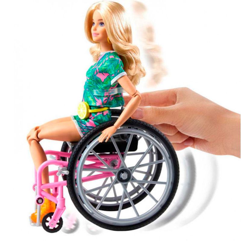 Barbie-Fashionista-Silla-Ruedas_4