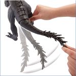 Jurassic-World-Corta-y-Lucha-Scorpios-Rex_3
