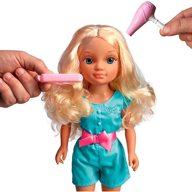 Nancy-Un-Dia-en-la-Peluqueria_3