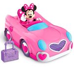 Minnie-Mouse-y-su-Coche