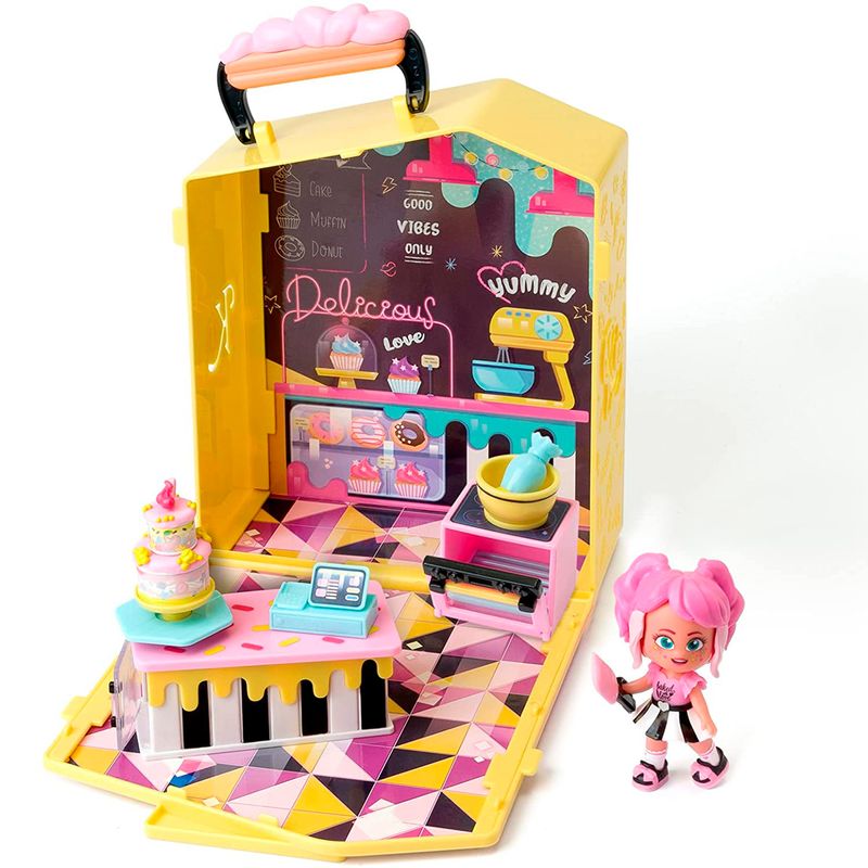 Kookyloos-Tiffany-s-Pop-Up-Bakery