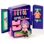 Kookyloos-Robin-s-Wardrobe