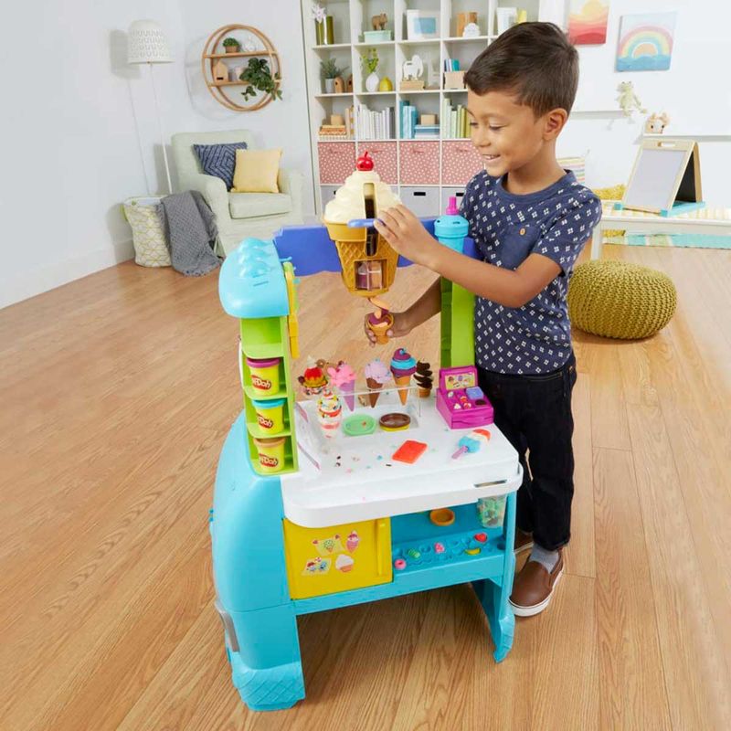 Play-Doh-Kitchen-Creations-Camion-de-los-Helados_3