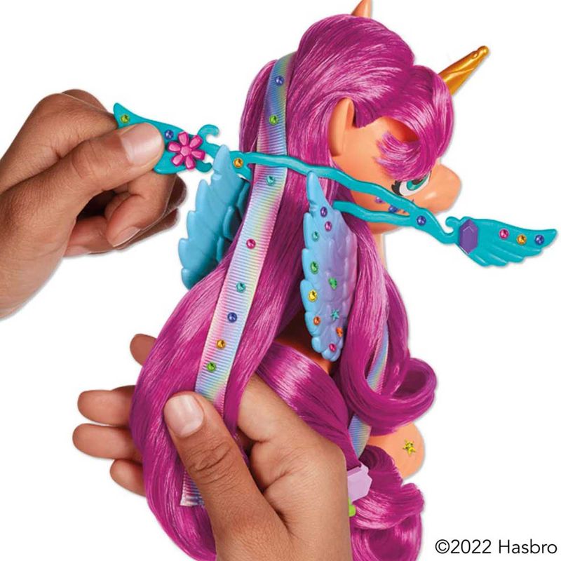 My-Little-Pony-Sunny-Starscout-Peinados-con-Estilo_2