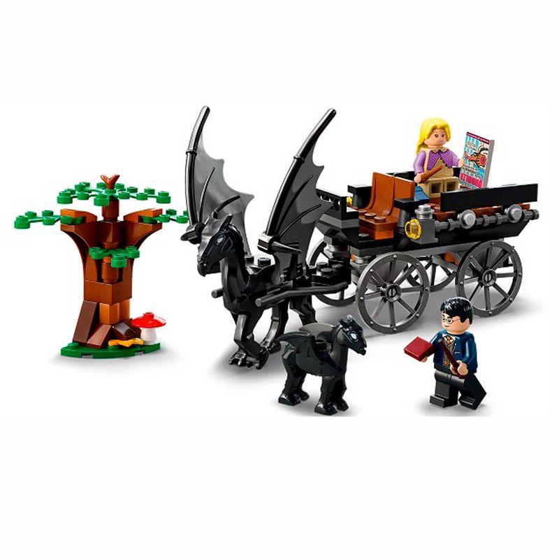 Lego-Harry-Potter-Carruaje-y-Thestrals-de-Hogwarts_1
