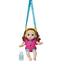 Baby Alive Carry n' Go Muñeca