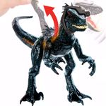 Jurassic-World-Rastrea-y-Ataca-Indoraptor_3