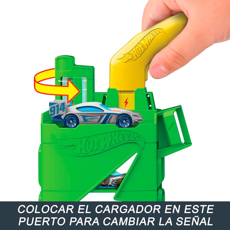 Hot-Wheels-Super-Estacion-de-Coches-Electricos_2