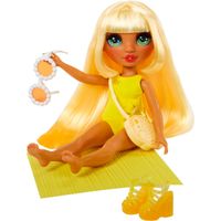 Rainbow High Swim & Style Muñeca Sunny Madison