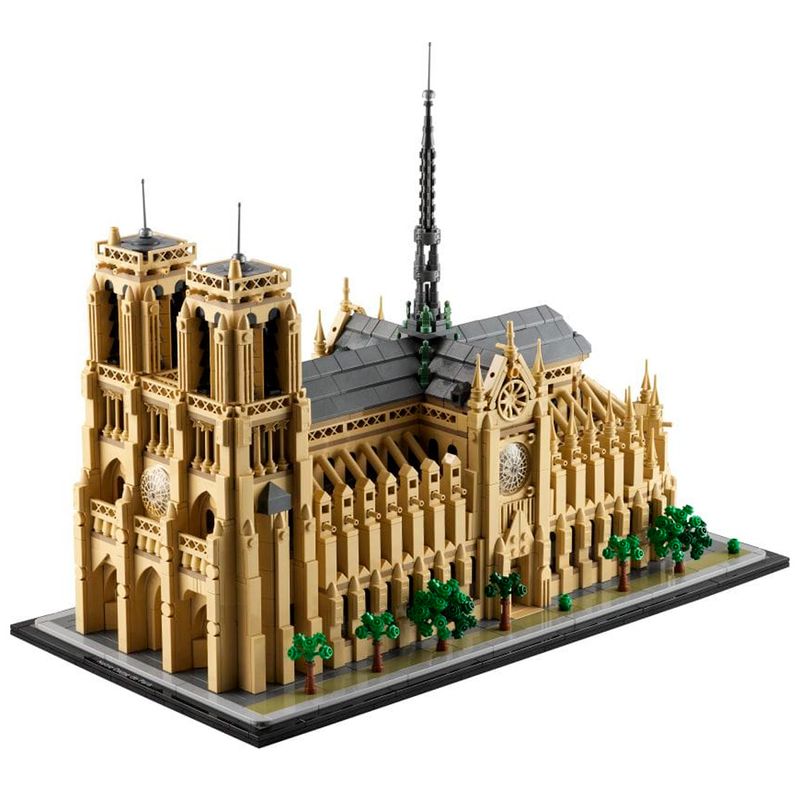 Lego-Architecture-Notre-Dame-de-Paris_1