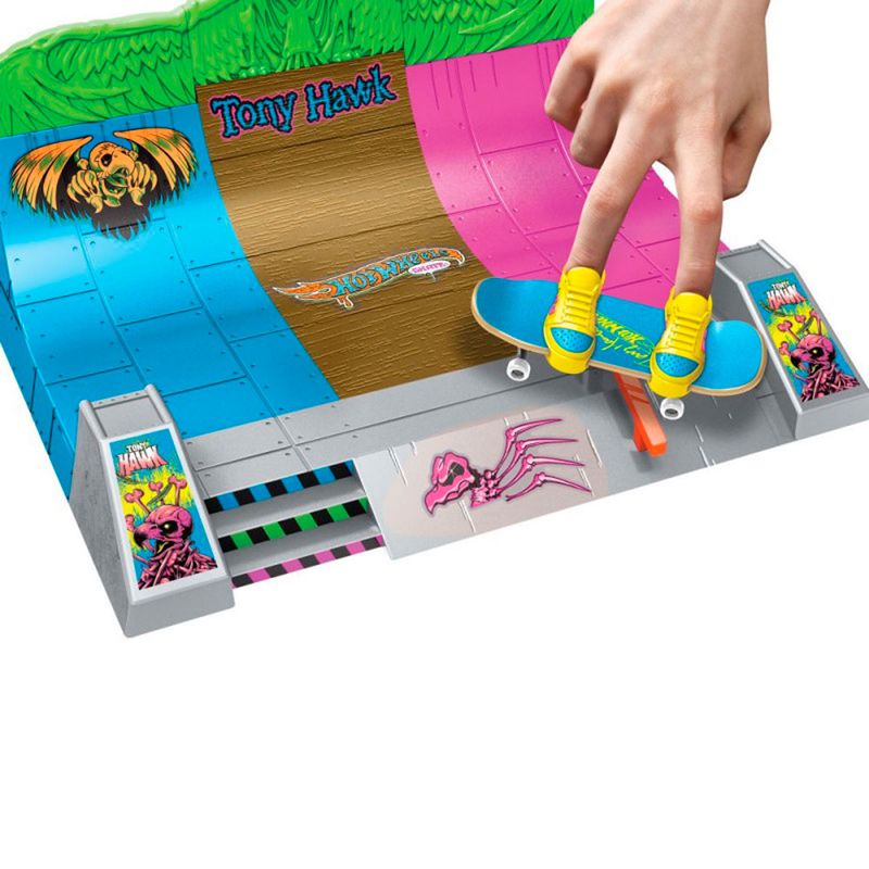Hot-Wheels-Skate-Pista-Neon-Bones-Tony-Hawk_2