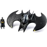 Batman-Figura-y-Vehiculo-Batwing-85-Aniversario