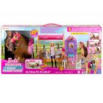 Barbie-Muñeca-con-Caballo-y-Establo_2