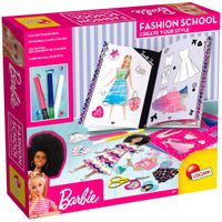 Barbie Fashion Diseña la Moda