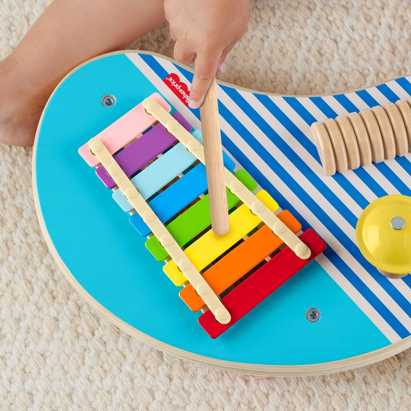 Mesa-de-Madera-con-3-Instrumentos-de-Percusion_2