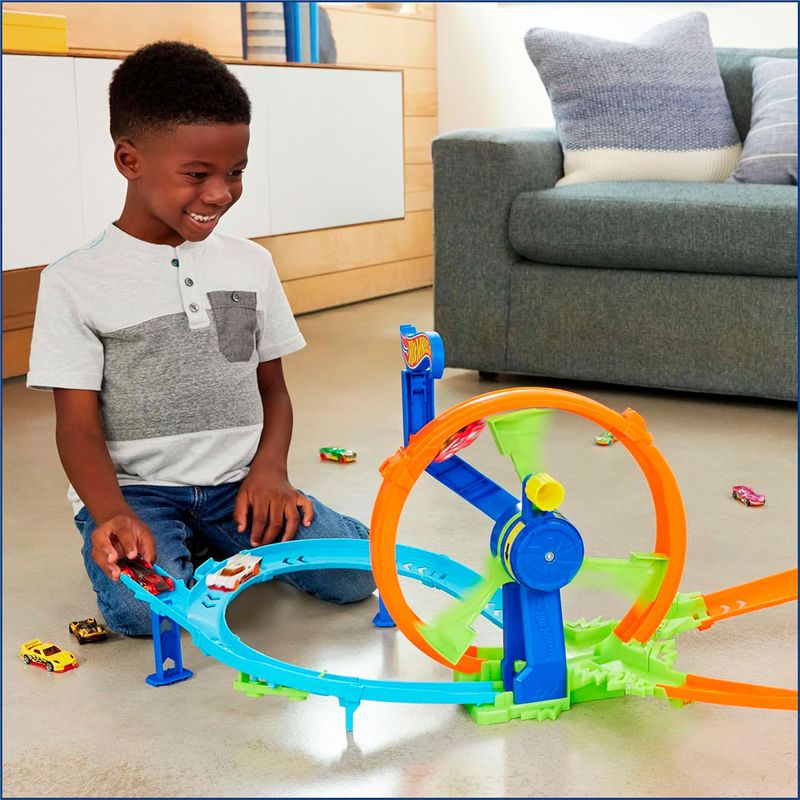 Hot-Wheels-Launch-and-Loop-Pista_1