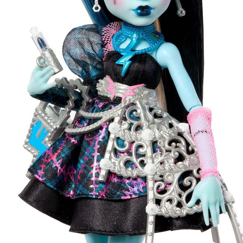 Monster-High-Coleccion-Cumplespantos-Muñeca-Frankie-Stein_1