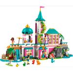 Lego-Disney-Castillo-de-las-Princesas-y-Mascotas-Reales_1