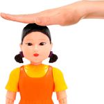 El-Juego-del-Calamar-Muñeca-Electronica-Young-Hee_3