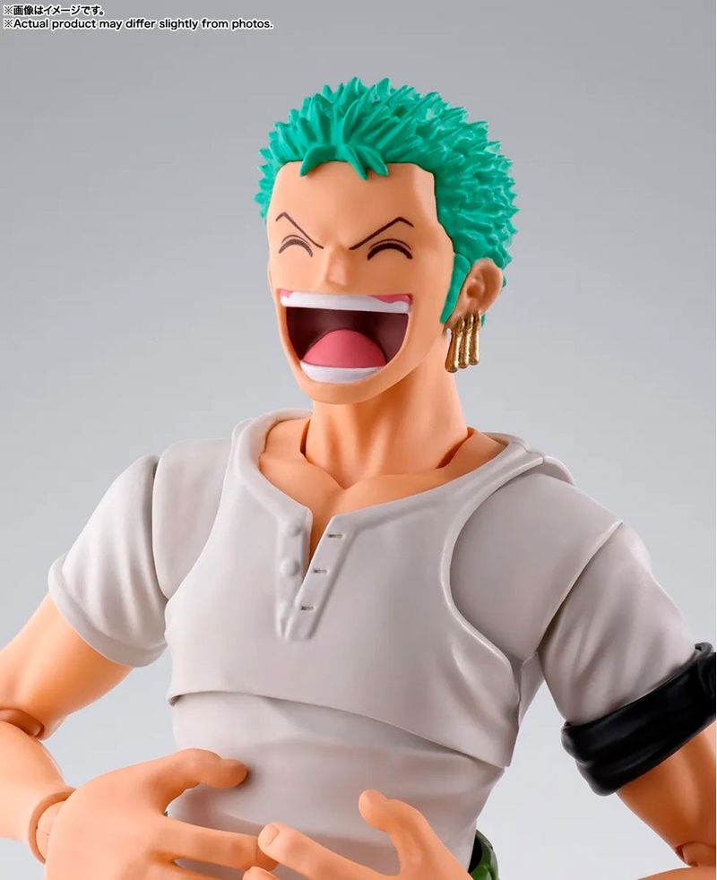 One-Piece-SH-Figuarts-Romance-Dawn-Roronoa-Zoro_4