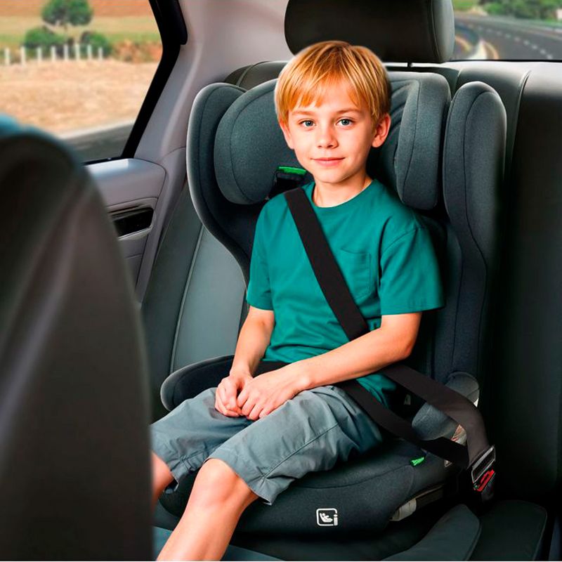 Silla-coche-Kipling-de-100-150-cm-Negra_1